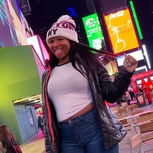 Meet your Posher, Destiny